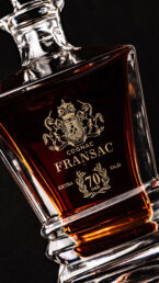 Cognac Fransac : gravure sur carafe cristal. Une réalisation MSV.