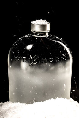 Weisshorn : sablage bouteille pour effet givré.